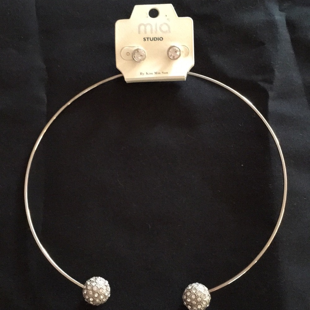 Open Front Pave Crystal Choker Necklace & Earrings Set Gold Color NEW By Mia